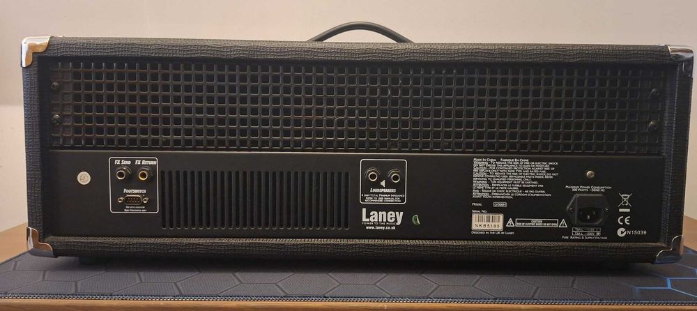 Amplificador Hibrido Laney LV300H 120H