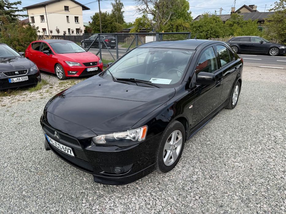 Mitsubishi Lancer