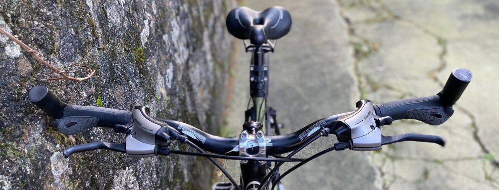 Couler Bunker 1.0 BTT suspensão completa  e componentes Shimano NOVA!