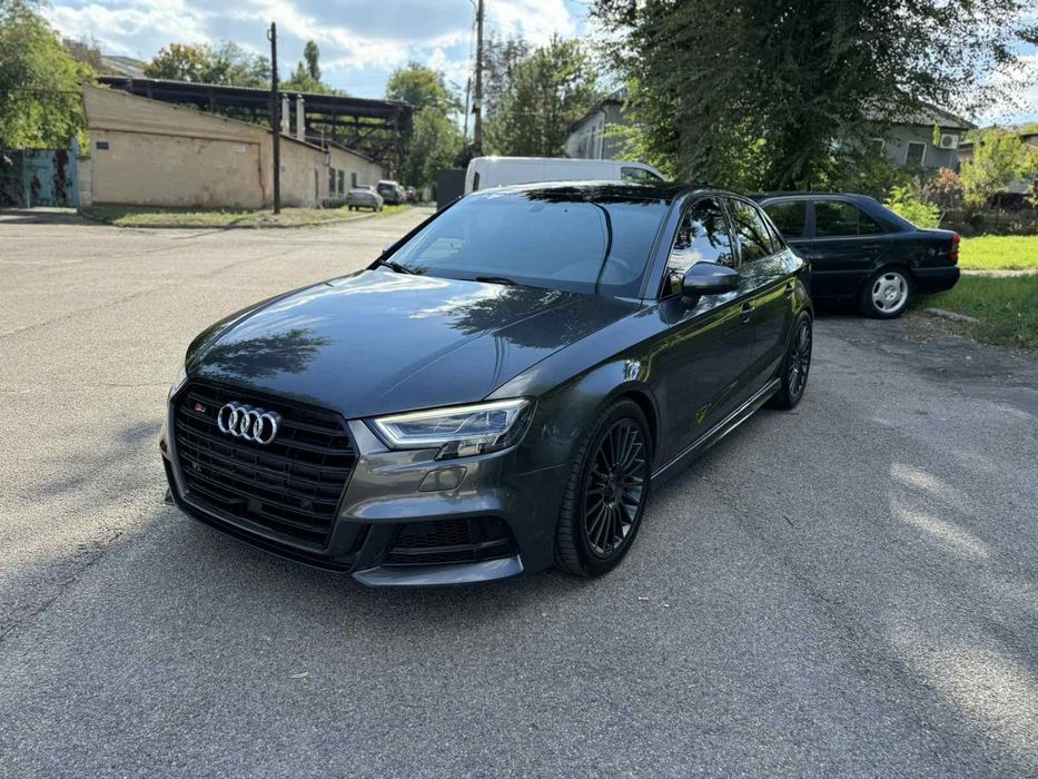 Audi S32016 годАвтомат Полный привод 147 пробегОригинал S320500$