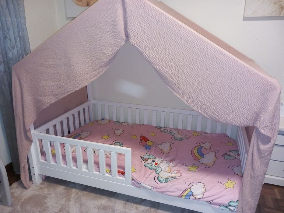 Cama casinha Montessori branca