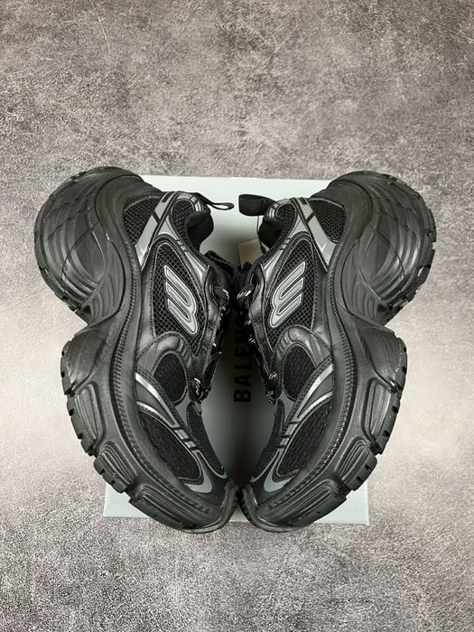 Balenciaga 10XL Black