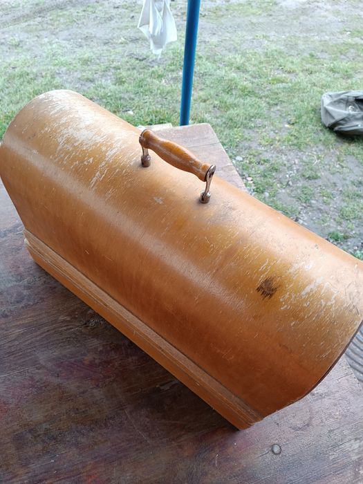 Швейная машина времён СССР