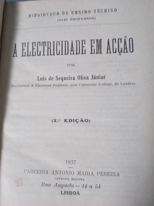Electricidade em acçao B. de ensino técnico sem professor L.Sequeira O. J.2ediçao-Parceria A.M. P.-15E+C.Bebe10EDesde 10E
CBébé Seguranca10EDesde 10E