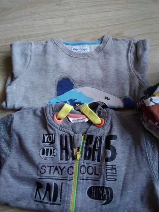 Bluzki bluzy chłopięce R 104 całość