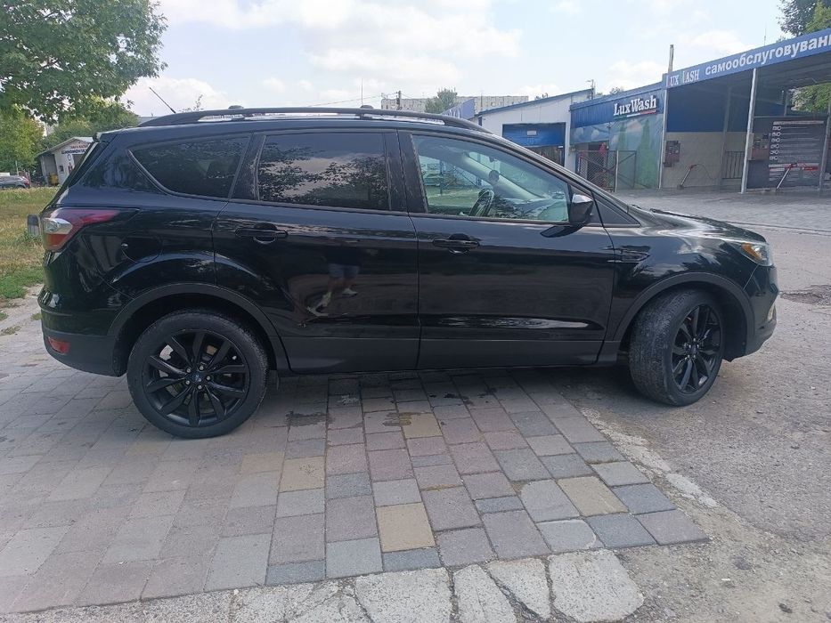 авто Ford Escape 2017 р
