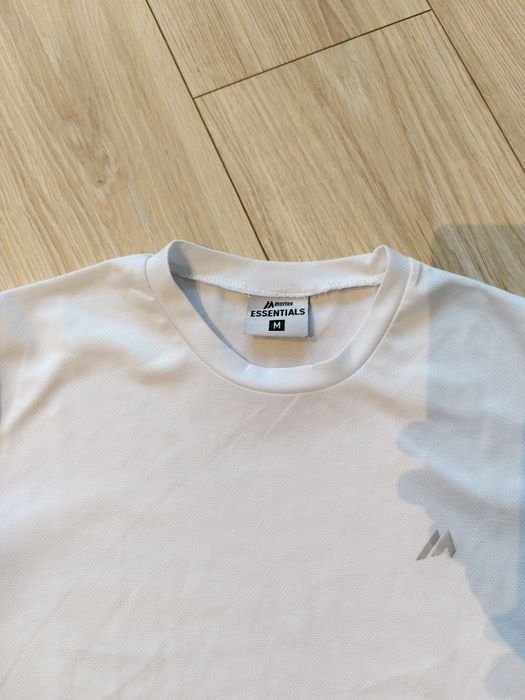 Sportowa koszulka Martes biała z odblaskowym logiem rozmiar m