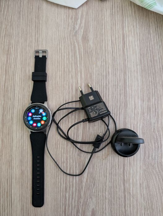 Samsung Galaxy watch em excelente estado.