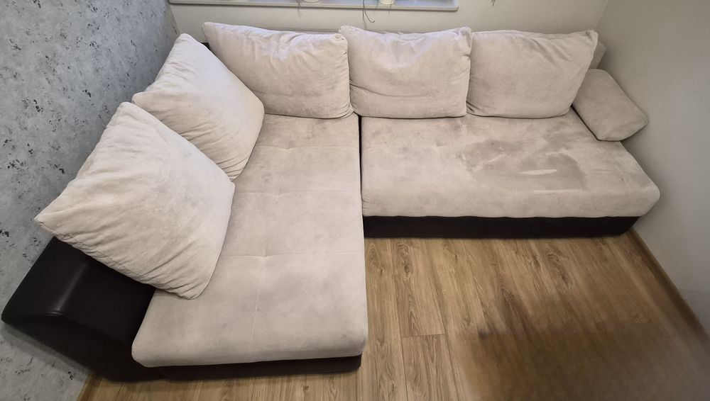 Rogówka kanapa beżowa  150x250