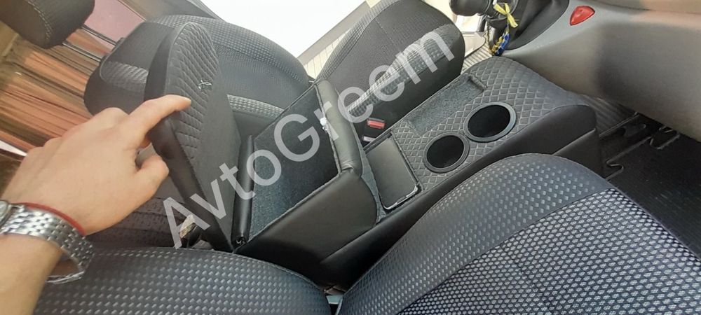 Підлокітник  VTP/ Renault Trafic / Opel Vivaro / Nissan Primastar
