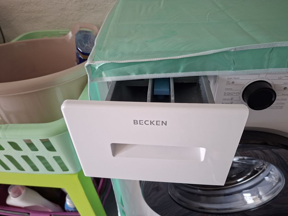 Máquina de Lavar Roupa BECKEN BWM9651 WH (9 kg - 1400 rpm - Branco)