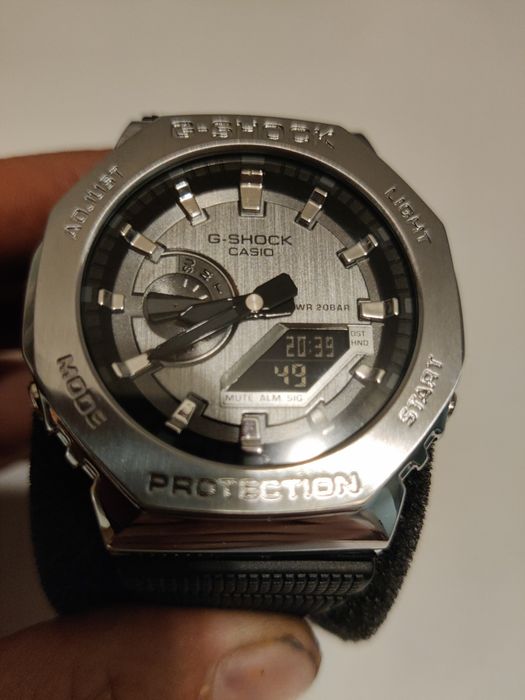Casio g shock gm 2100