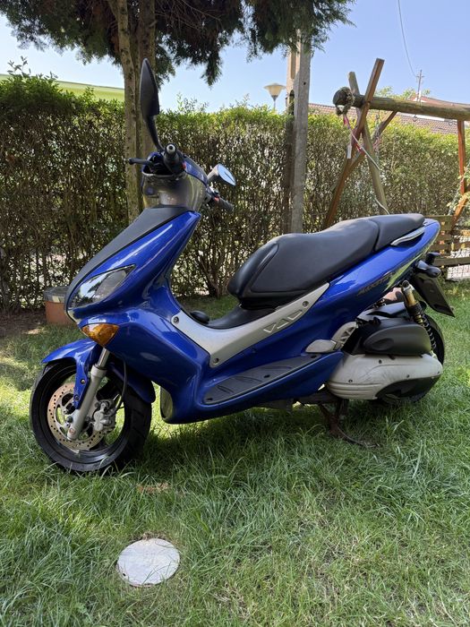 Yamaha maxster 2002