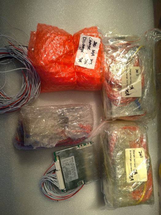 BMS 72V (20s) 25A/30A/35A Li-ion bateria 3.7v (4.2v)