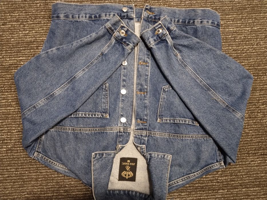 Джинсова рубашка