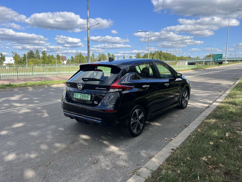 Nissan leaf 62 kwh 30 000 tys km