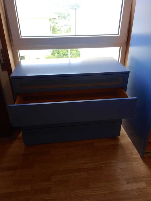 Conjunto de quarto cómoda, roupeiro, cabeceira e mesinhas de cabeceira