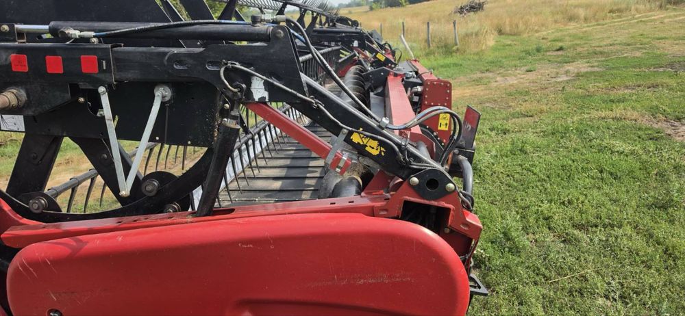 CASE  FLEX  DRAPPER 10.70 под Claas