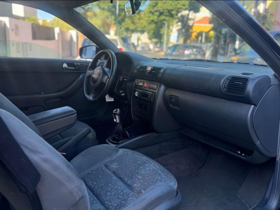 Vendo ou troco por outro carro de 5 portas