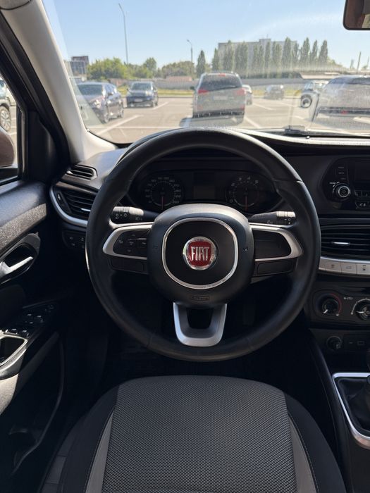 Fiat Tipo 2019 VIN ZFA35600006P31475 фото оголошення 12 з 24