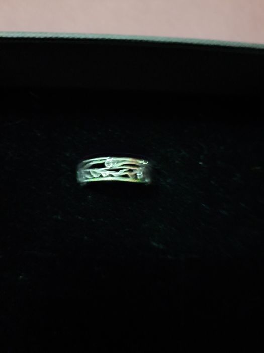 Anel em prata com contraste