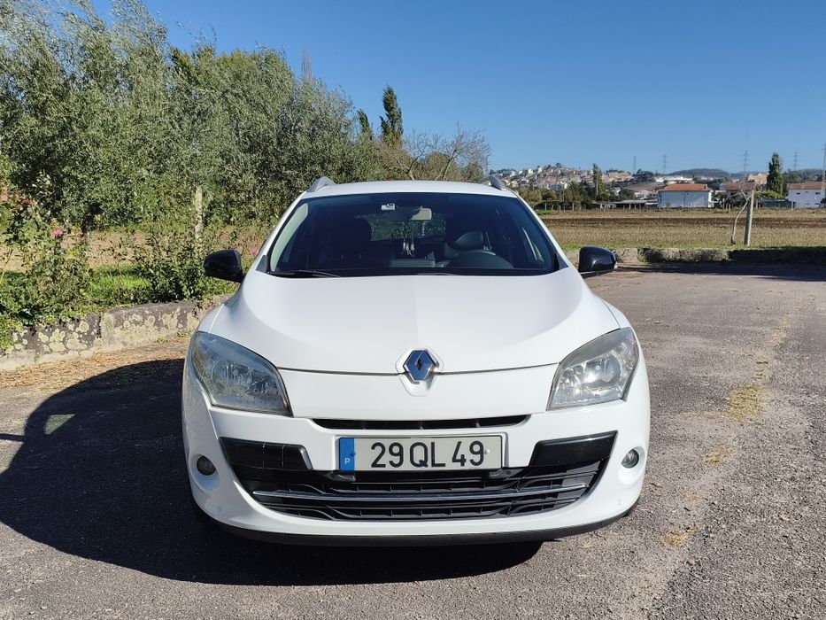Renault Mégane Sport Tourer 1.5 dCi Bose Edition — photo 2