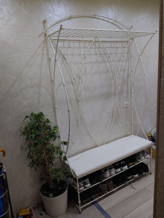 Кованна вішалка в передпокій пристінна Бамбук