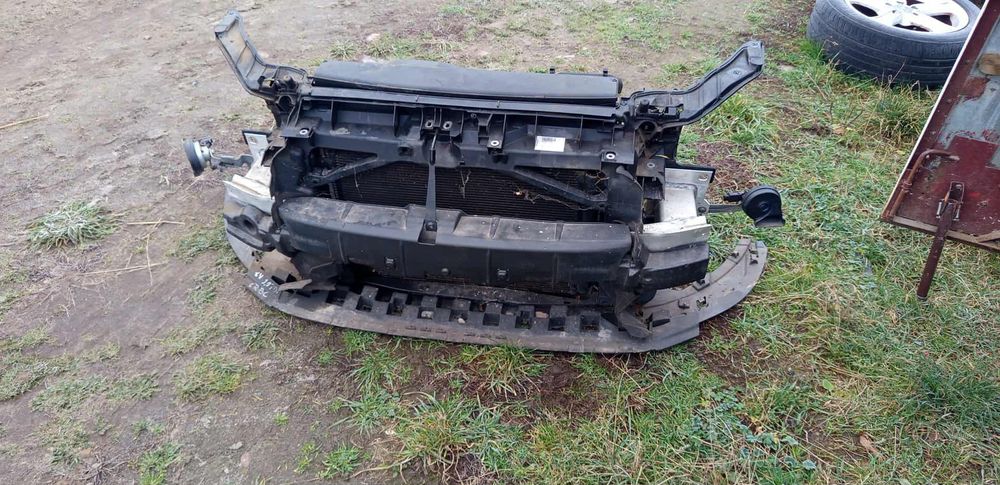 Pas przedni audi a3 8v