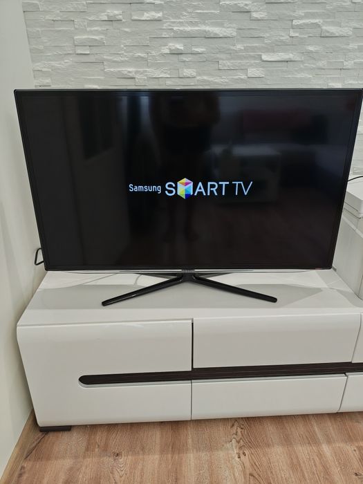 Telewizor 40 cali SMART TV SAMSUNG