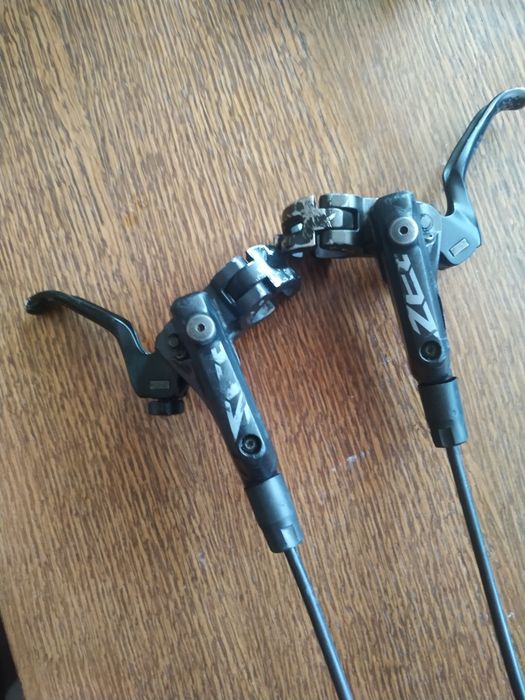 Hamulece Shimano zee