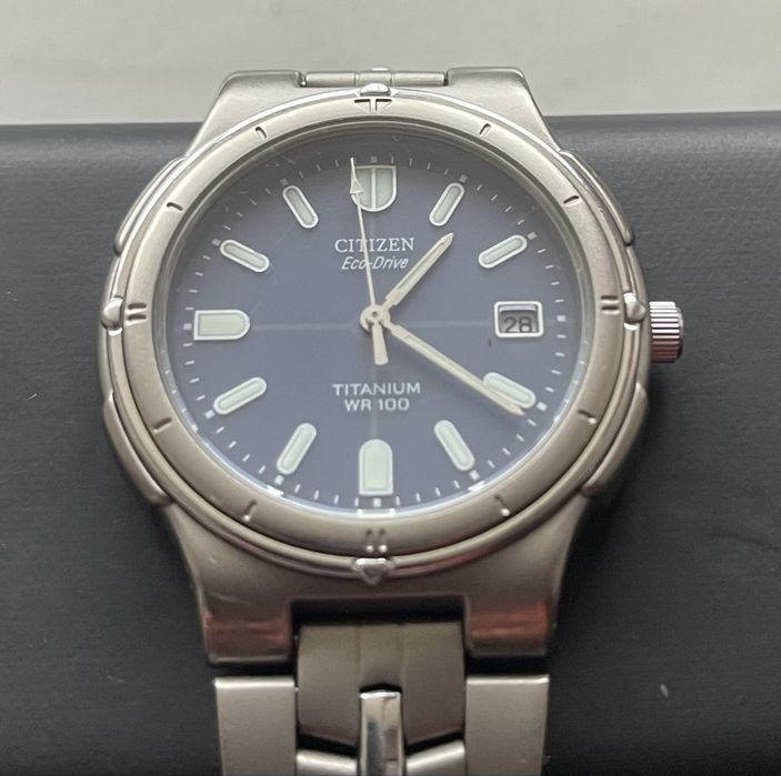 Часы Citizen Eco-Drive Titanium WR100 (оригинал)