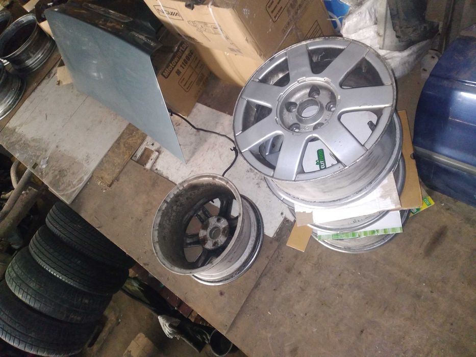 Volkswagen б5 95г.диски литые