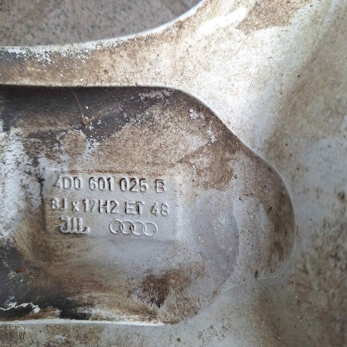 Продам колесо 225/55R17