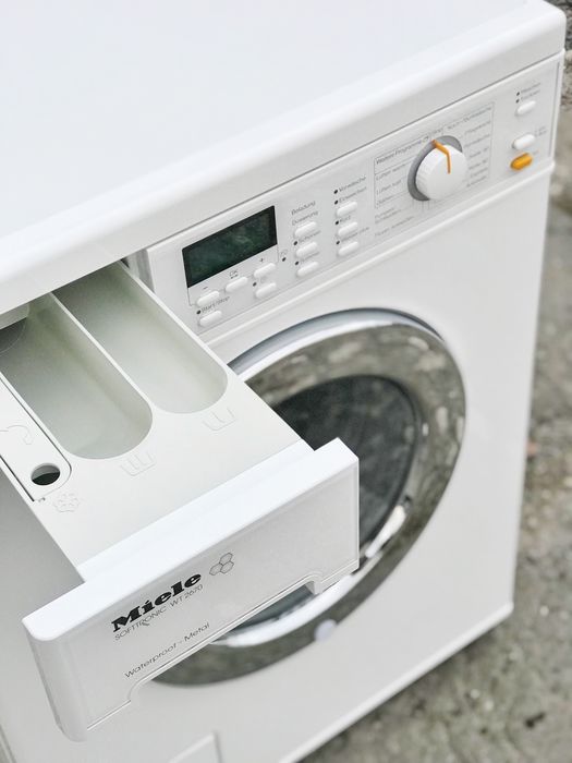 Прально-сушильна машина Miele 6/4кг, в супер стані, з Німеччини. 2 в 1