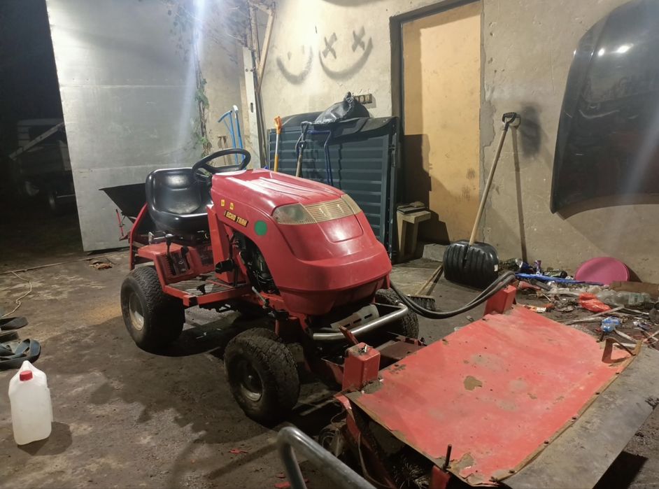 traktorek ogrodowy do odśnieżania countax echo trak