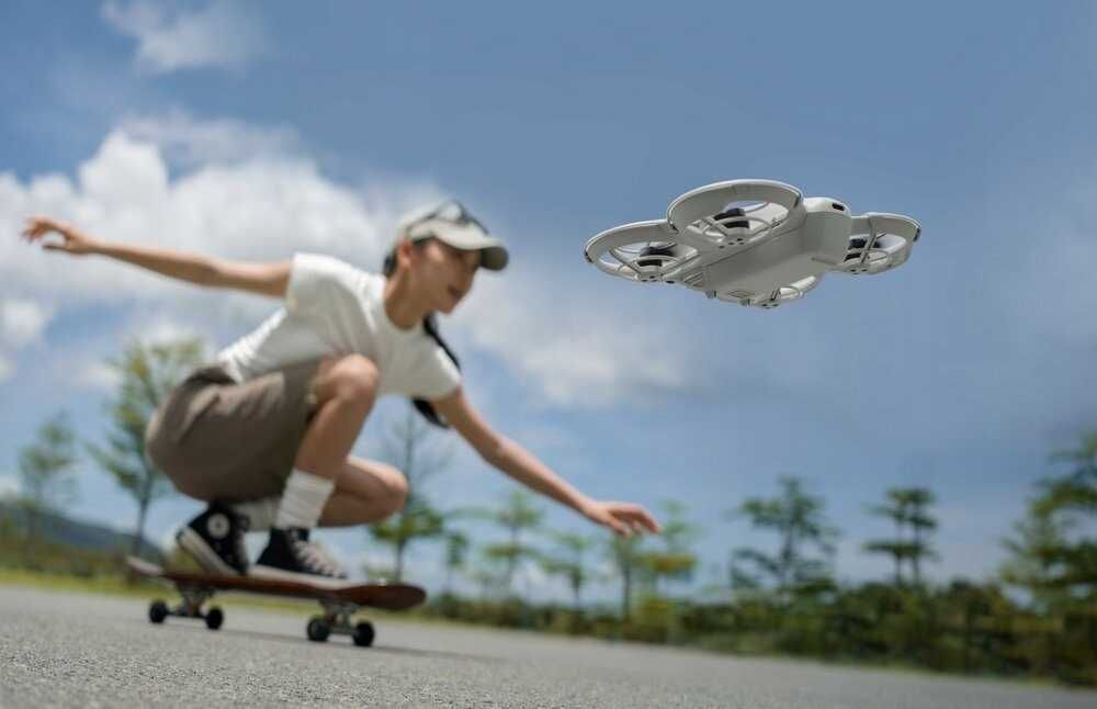 DJI Neo Kieszonkowy Dron 4K 30fps Kontroler RC-N3 DJI Fly