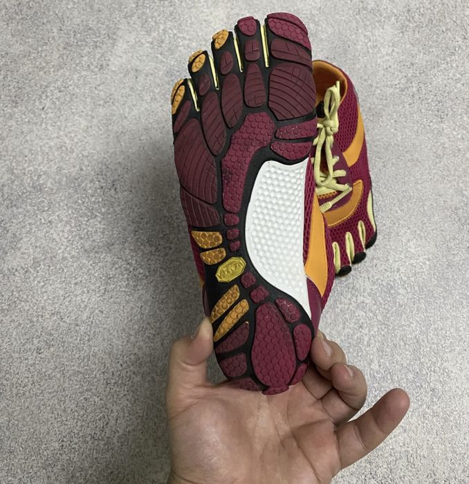 Vibram FiveFingers  жіночі кросівки 5 пальців