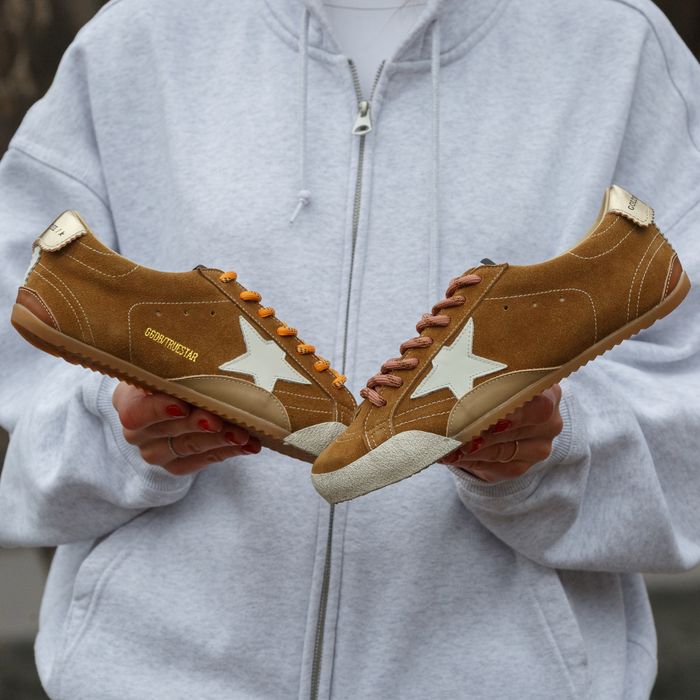 Жіночі кросівки Golden Goose True Star