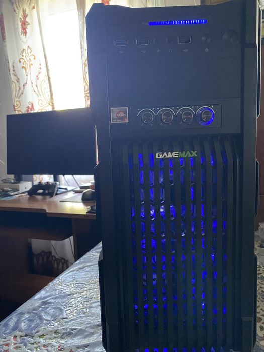 Продам власний комп'ютер Intel core I5 10400, RX 580 8Gb, 32 Gb ddr4