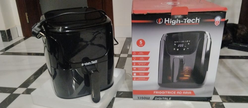 Аеро гриль,приготування їжі без олії.Привезена з Італії.