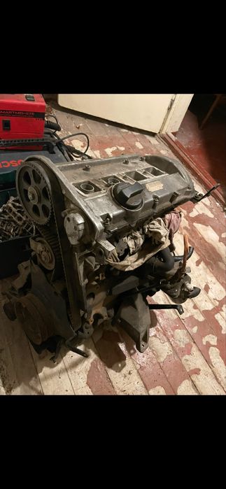 Мотор двс audi volkswagen scoda 1.8 adr в сборе