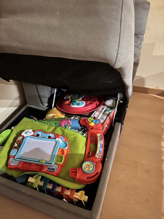 Sofa chaise longue Eletrico c/ baú