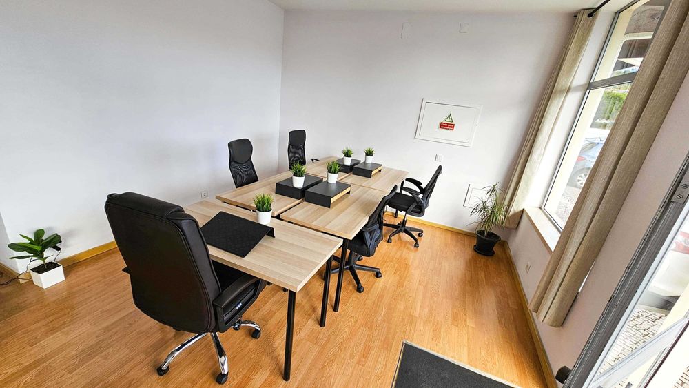 Arrendamento de Escritório Alcobaça - rua Luís de Camões, 55