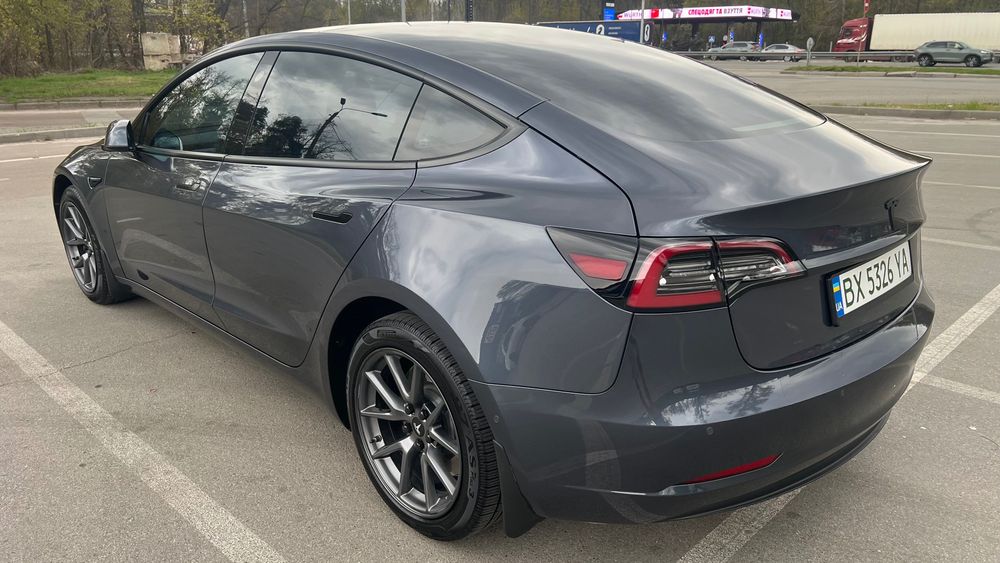 Тесла модел 3 LFP батарея 62 kw