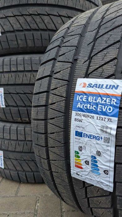 Нові зимові шини 305/40 R20 112T Sailun Ice Blazer Arctic EVO