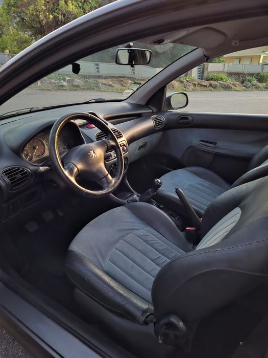 Peugeot 206 poucos kms