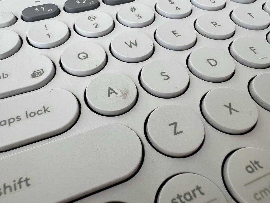 Клавіатура LOGITECH K380