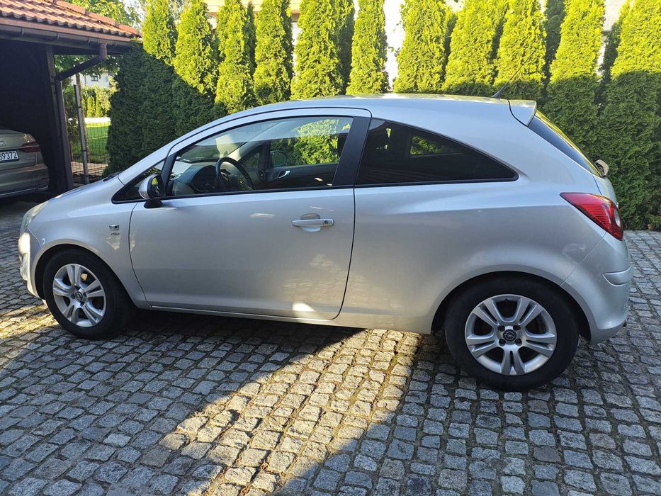 CORSA Satellite 1.4Benz+Gaz Oryginał 100%