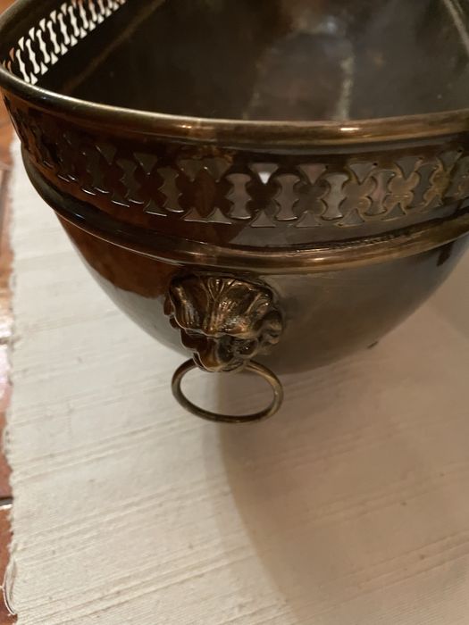 2 floreiras em cobre