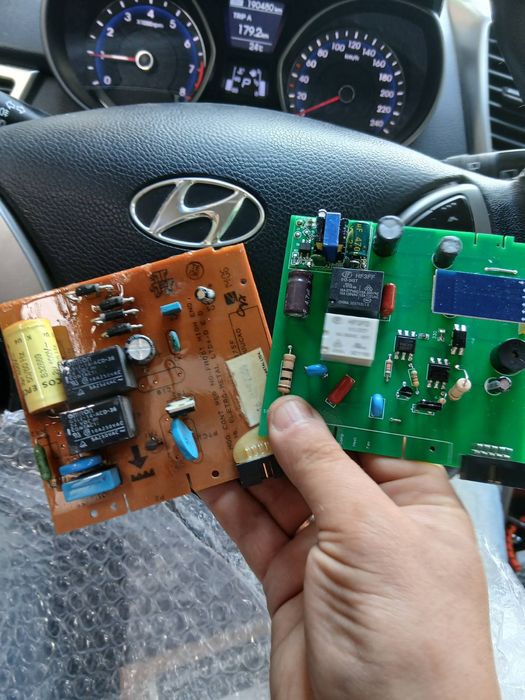 Плата холодильника whirlpool ARC 4010 4020 4030